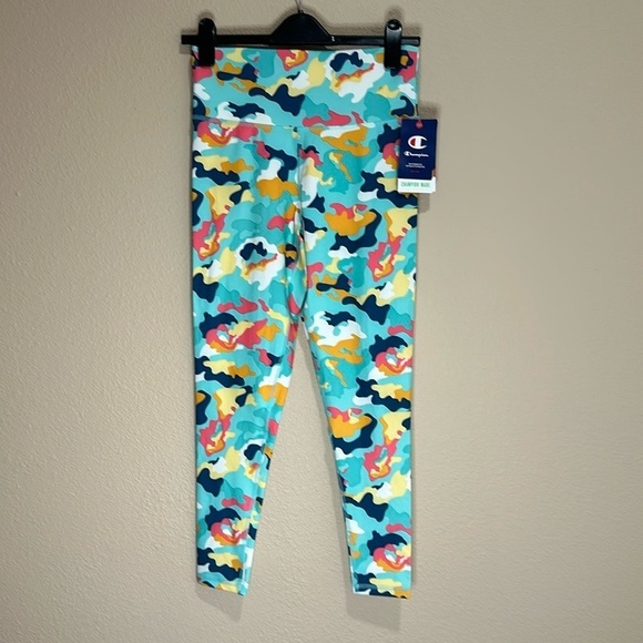 CHAMPION NWT Cropped Athletic Leggings, Size M - Picture 8 of 8